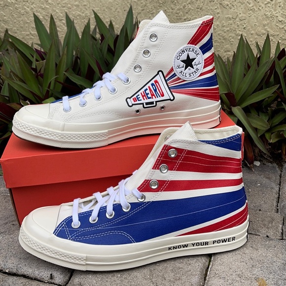 CONVERSE CHUCK 70 HI WMNS 169912C
CHUCK 70 HI
EGRET/RUSH BLUE/UNIVERSITY RED - Picture 3 of 16